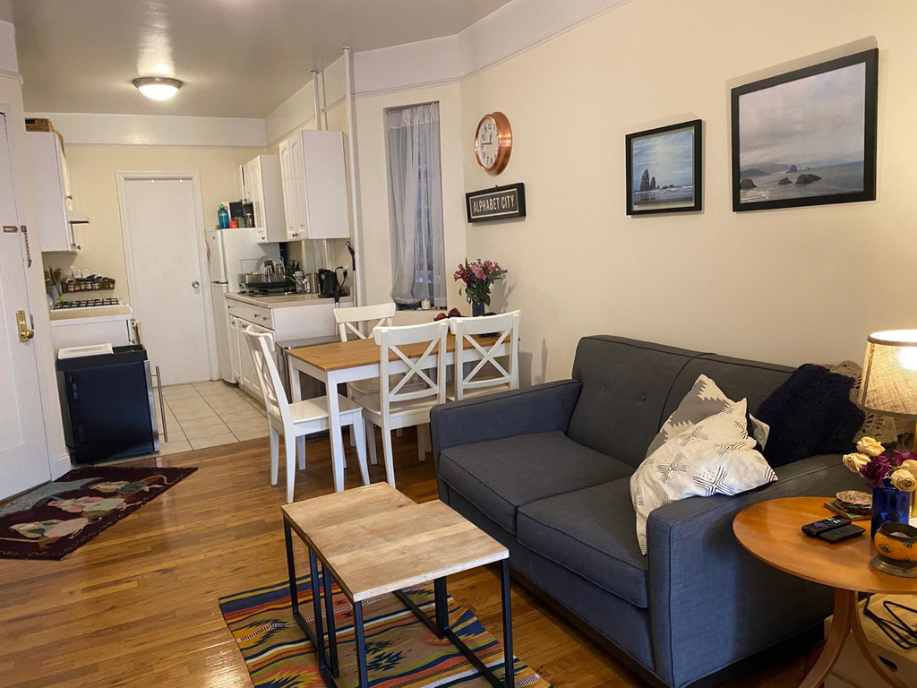 507 East 13th Street - Photo 9