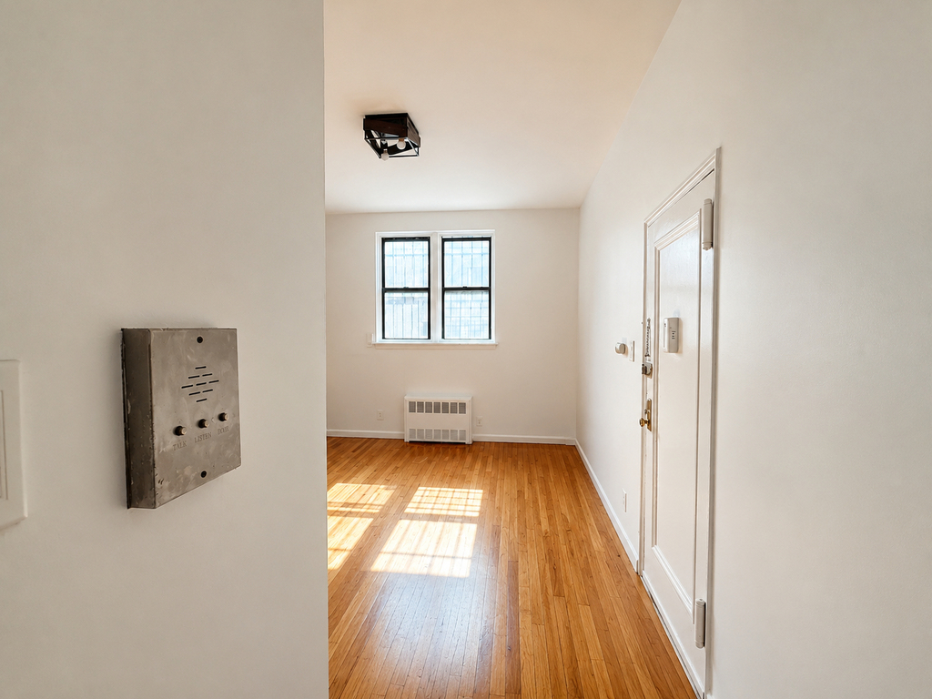25 Malcolm X Blvd - Photo 3