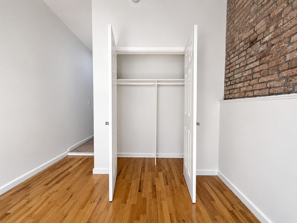 25 Malcolm X Blvd - Photo 5