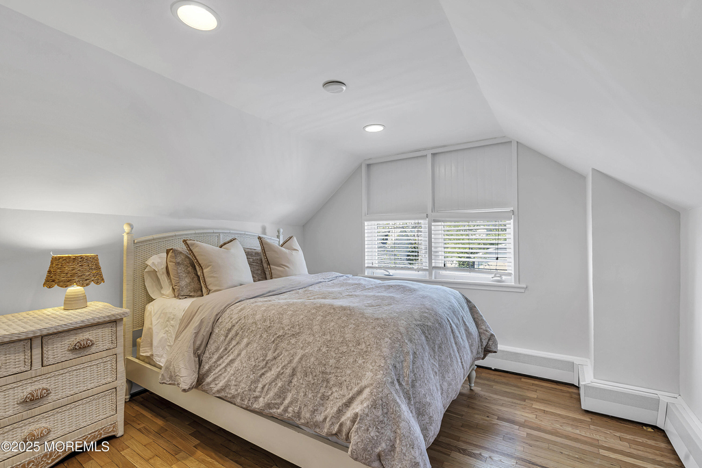 226 Sylvania Avenue - Photo 10