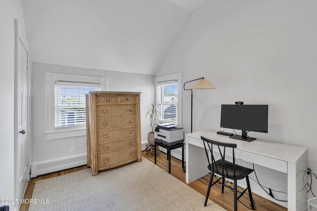 226 Sylvania Avenue - Photo 6
