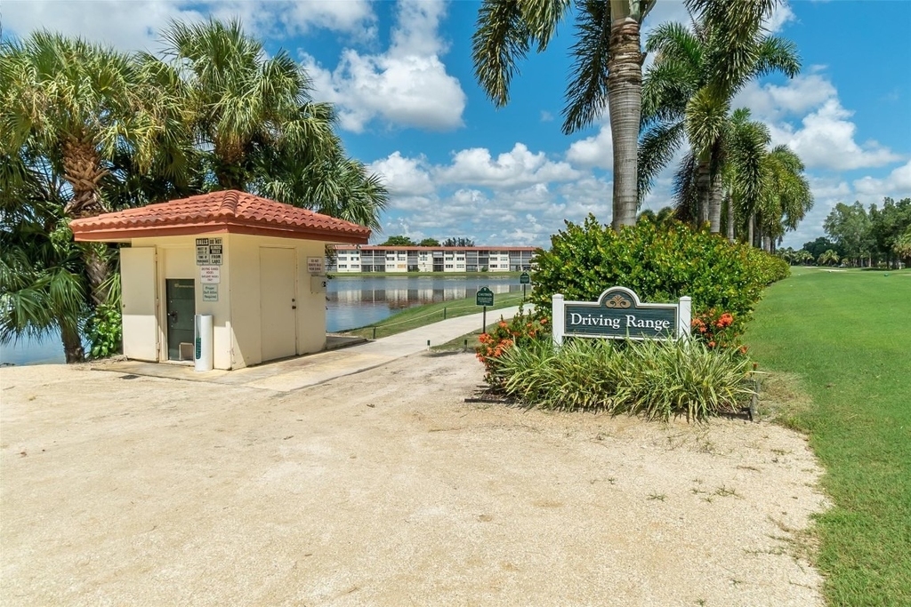 820 S Hollybrook Drive - Photo 30