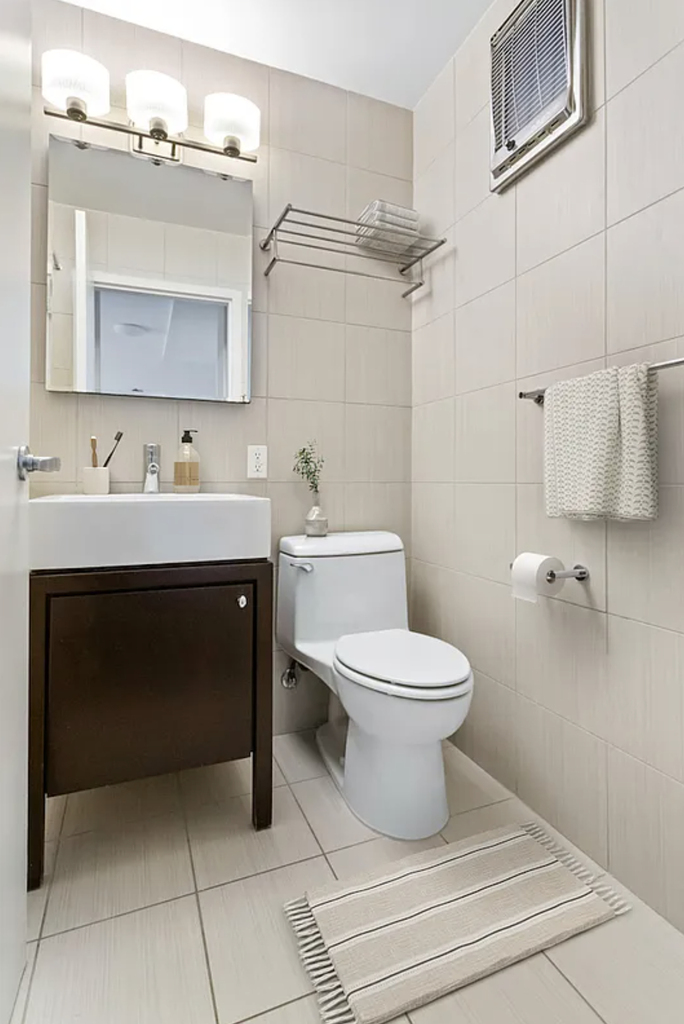 1st Avenue - Photo 5