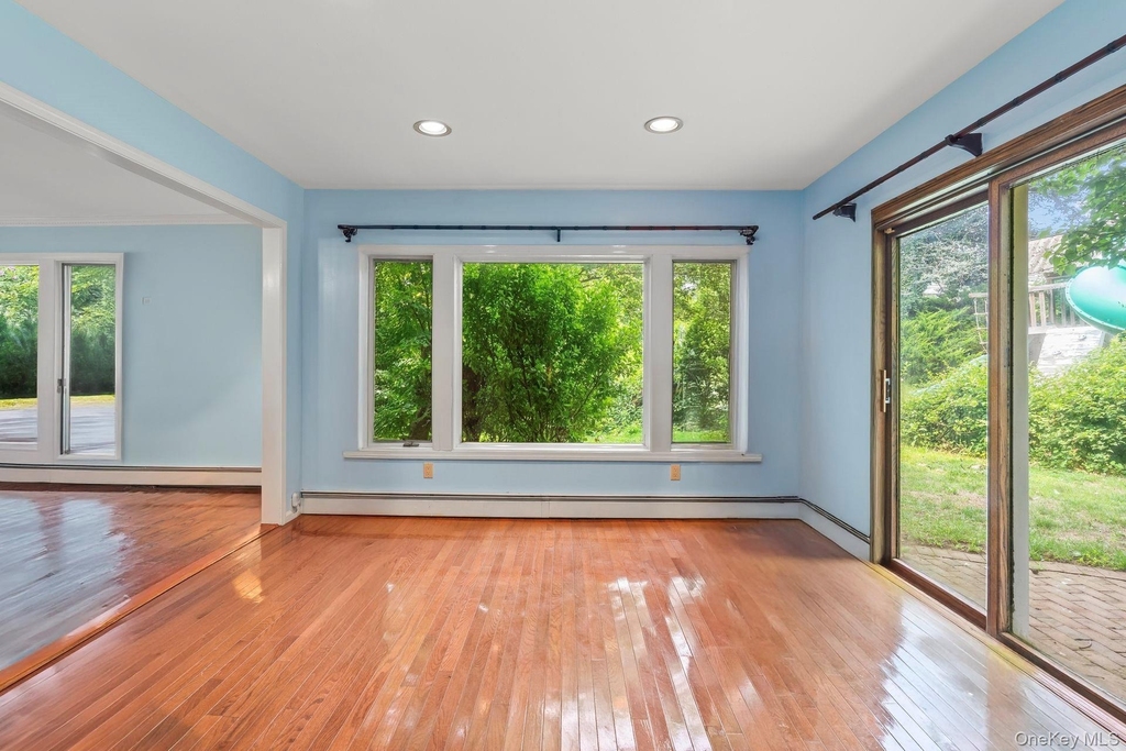 13 Whitney Circle - Photo 5