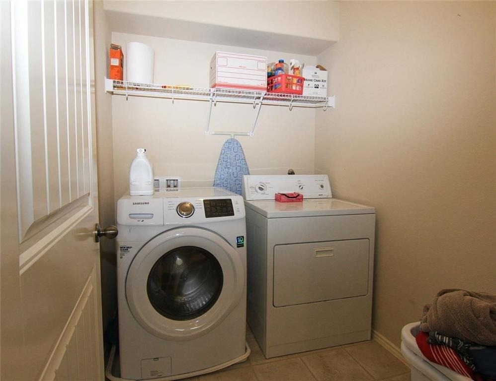 2705 Overton St - Photo 16