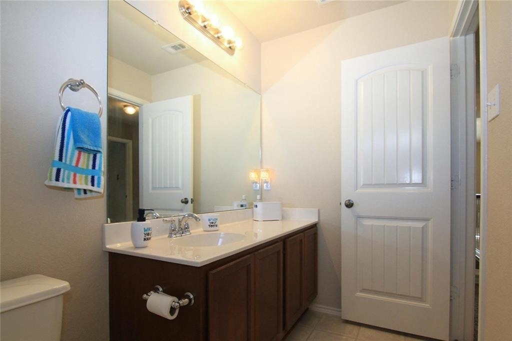 2705 Overton St - Photo 14