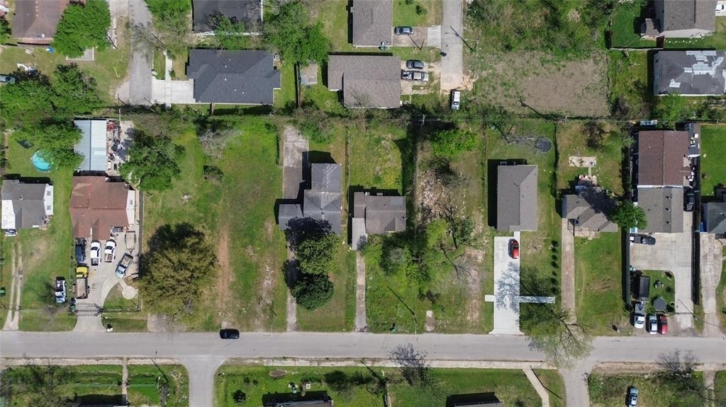 410 Clinton Park Street - Photo 18