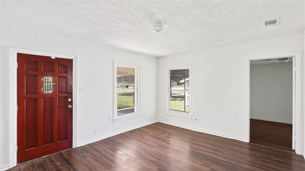 410 Clinton Park Street - Photo 7