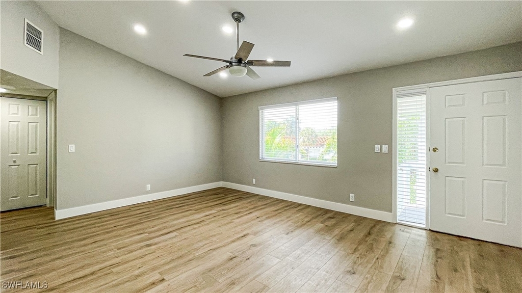 707 Neapolitan Way - Photo 2