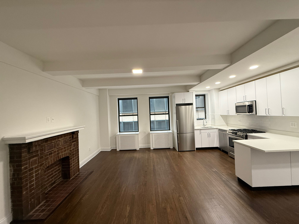 145 West 55th Street - Photo 1