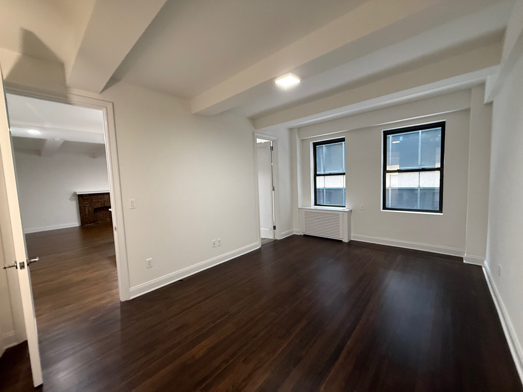 145 West 55th Street - Photo 9