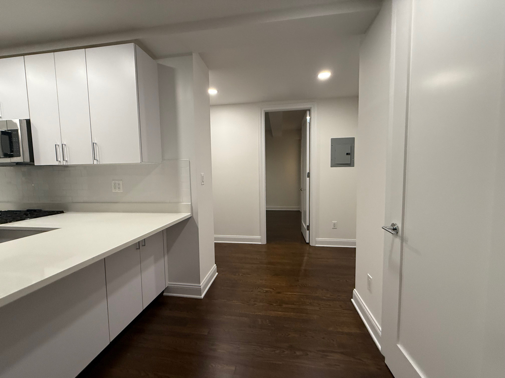 145 West 55th Street - Photo 5