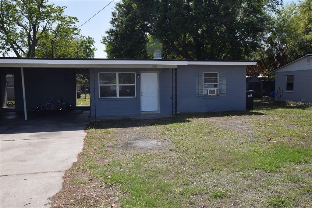 104 W Lancaster Road - Photo 1