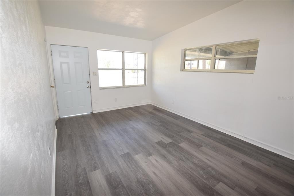 104 W Lancaster Road - Photo 10
