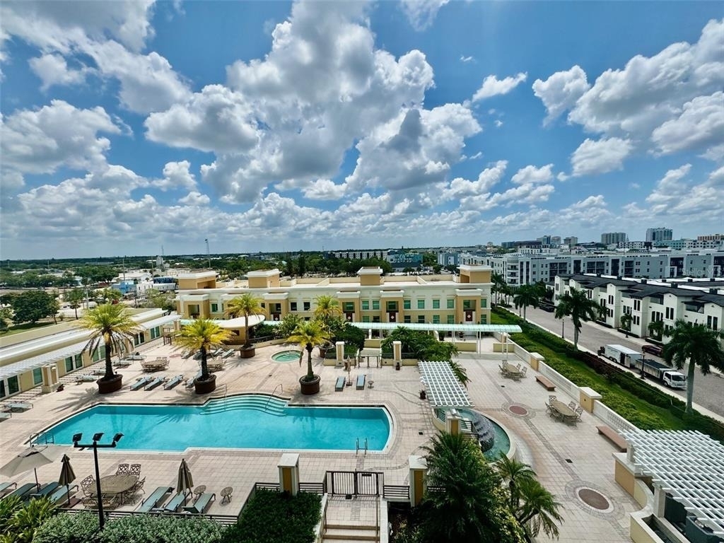 800 N Tamiami Trail - Photo 1