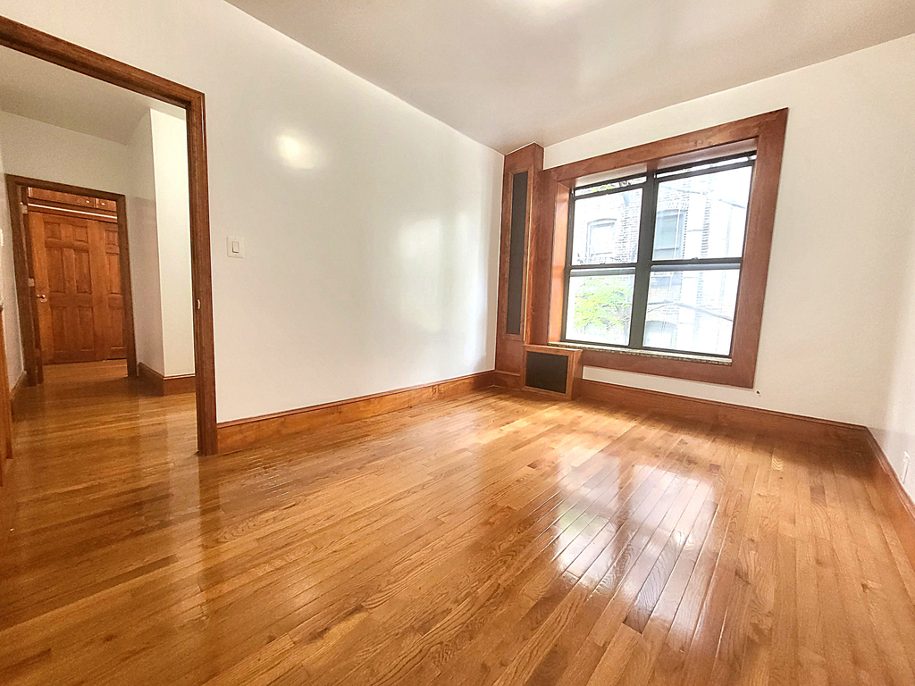 321 East 108th Street - Photo 2