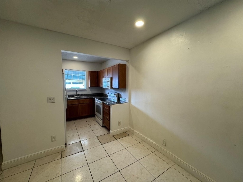 2452 Taylor Street - Photo 1
