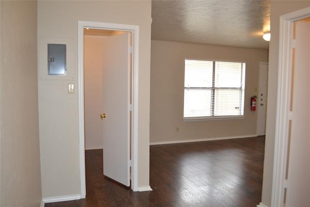 2526 W Prairie Street W - Photo 1