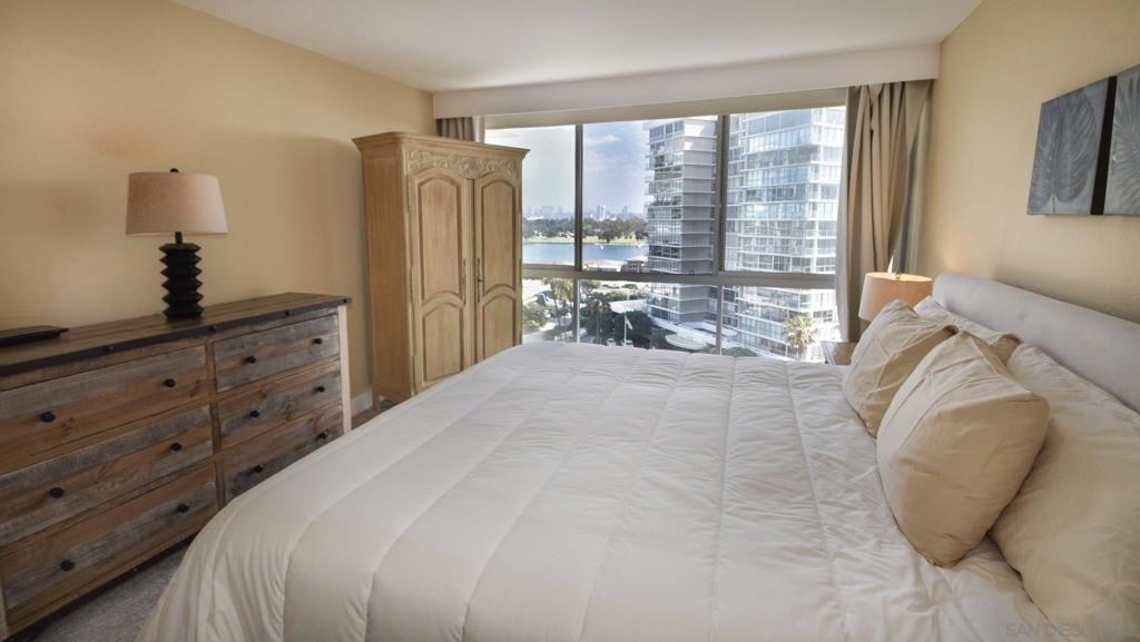 1830 Avenida Del Mundo - Photo 8