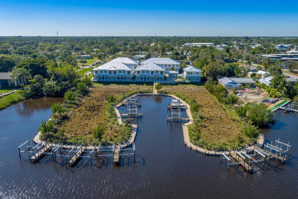 4680 Se Manatee Way - Photo 29