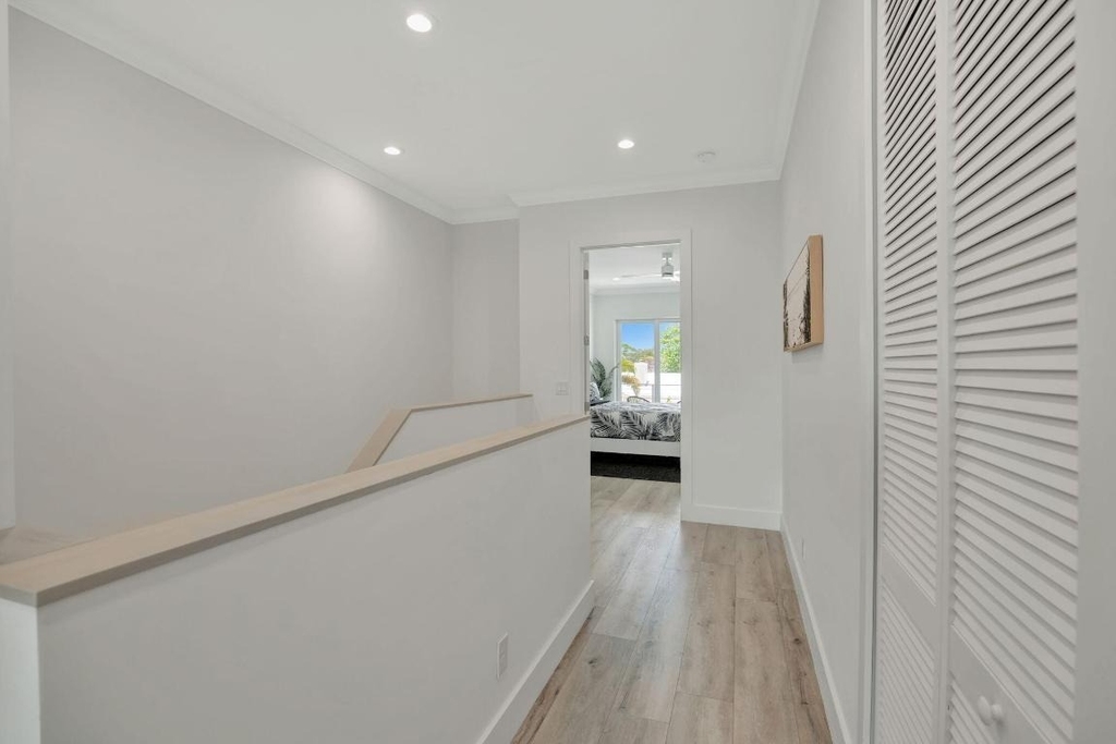 4680 Se Manatee Way - Photo 19