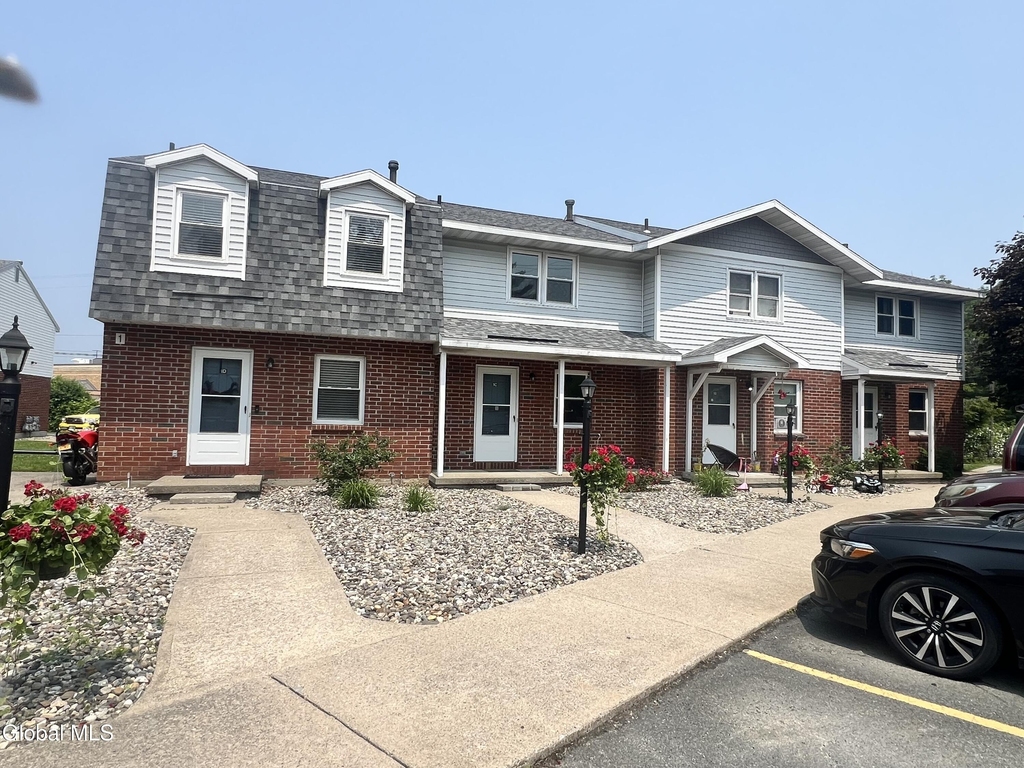 276 Old Loudon Road - Photo 0