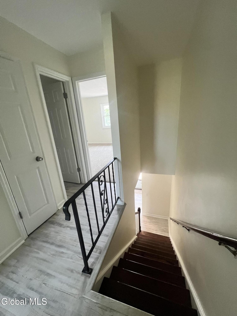 276 Old Loudon Road - Photo 7