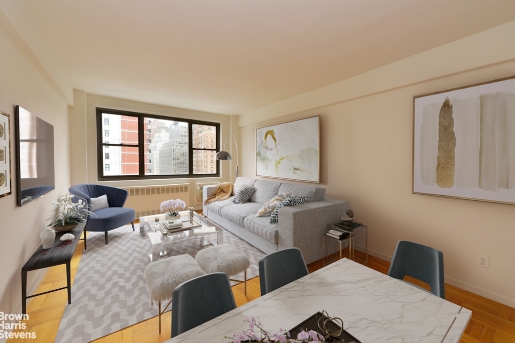 250 E 39th Street - Photo 0