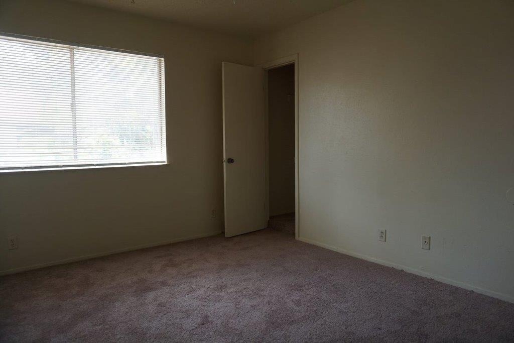 5919 Hidden Valley Trl - Photo 5