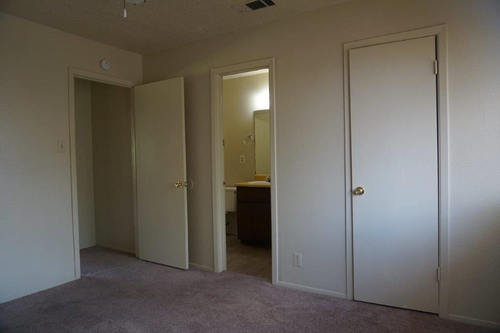 5919 Hidden Valley Trl - Photo 4