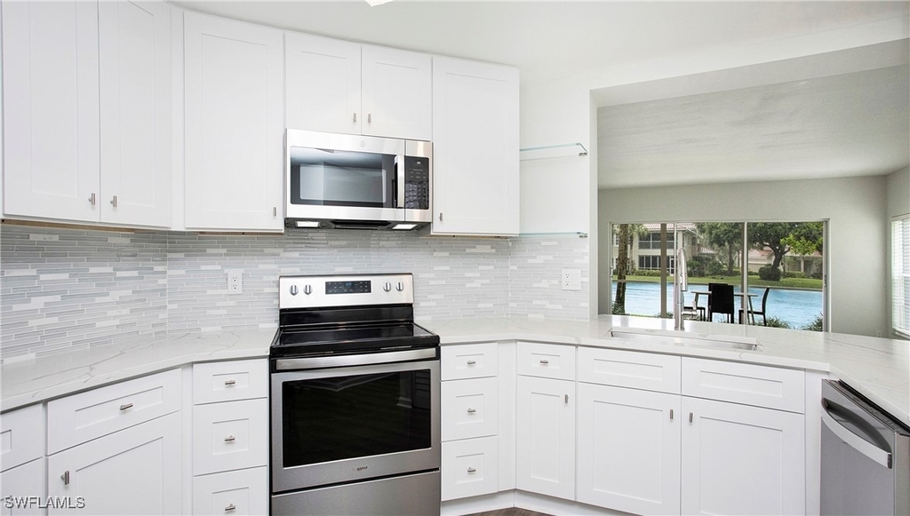 6225 Bellerive Avenue - Photo 8