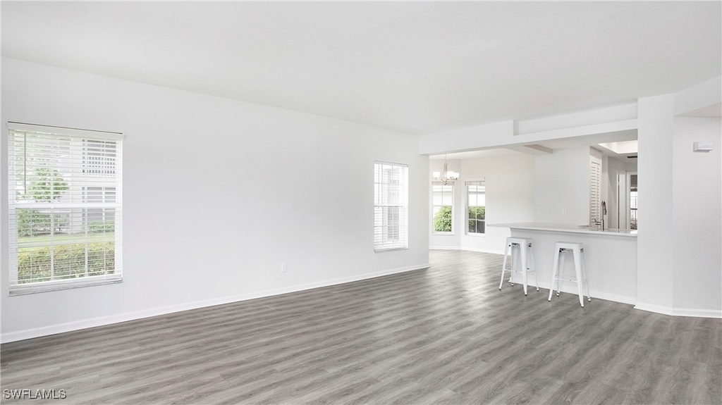 6225 Bellerive Avenue - Photo 2