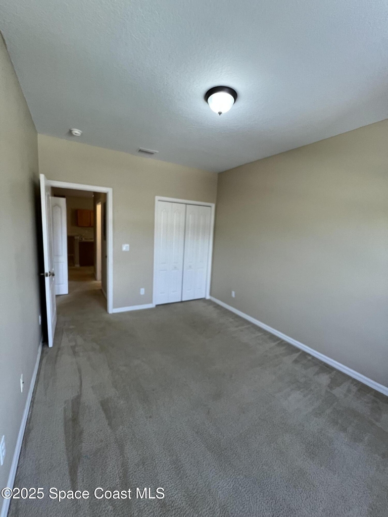 1040 Venetian Drive - Photo 19