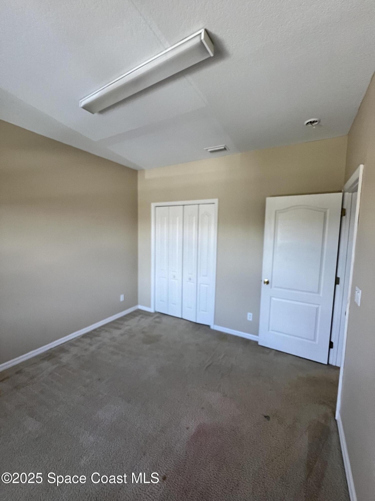 1040 Venetian Drive - Photo 21
