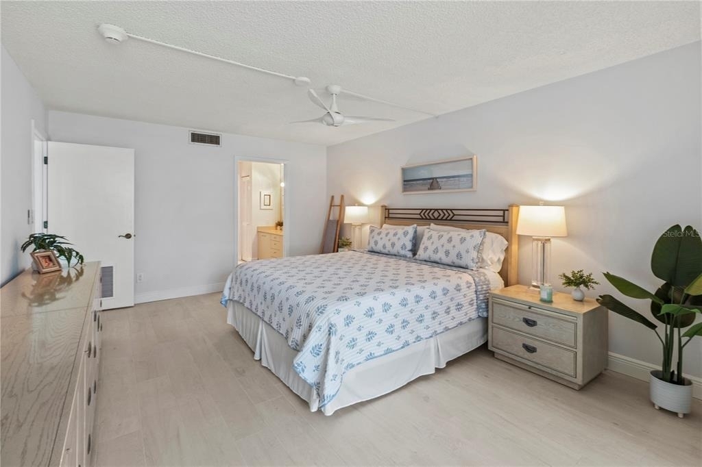 724 Bayport Way - Photo 25