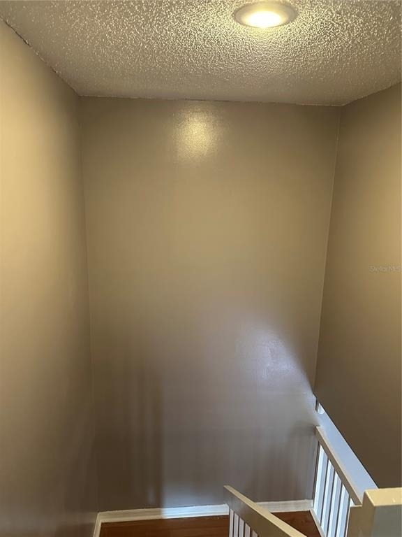 5252 Brook Court - Photo 10