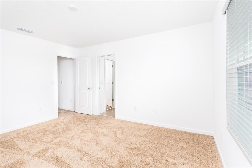 987 Spring Palms Loop - Photo 9