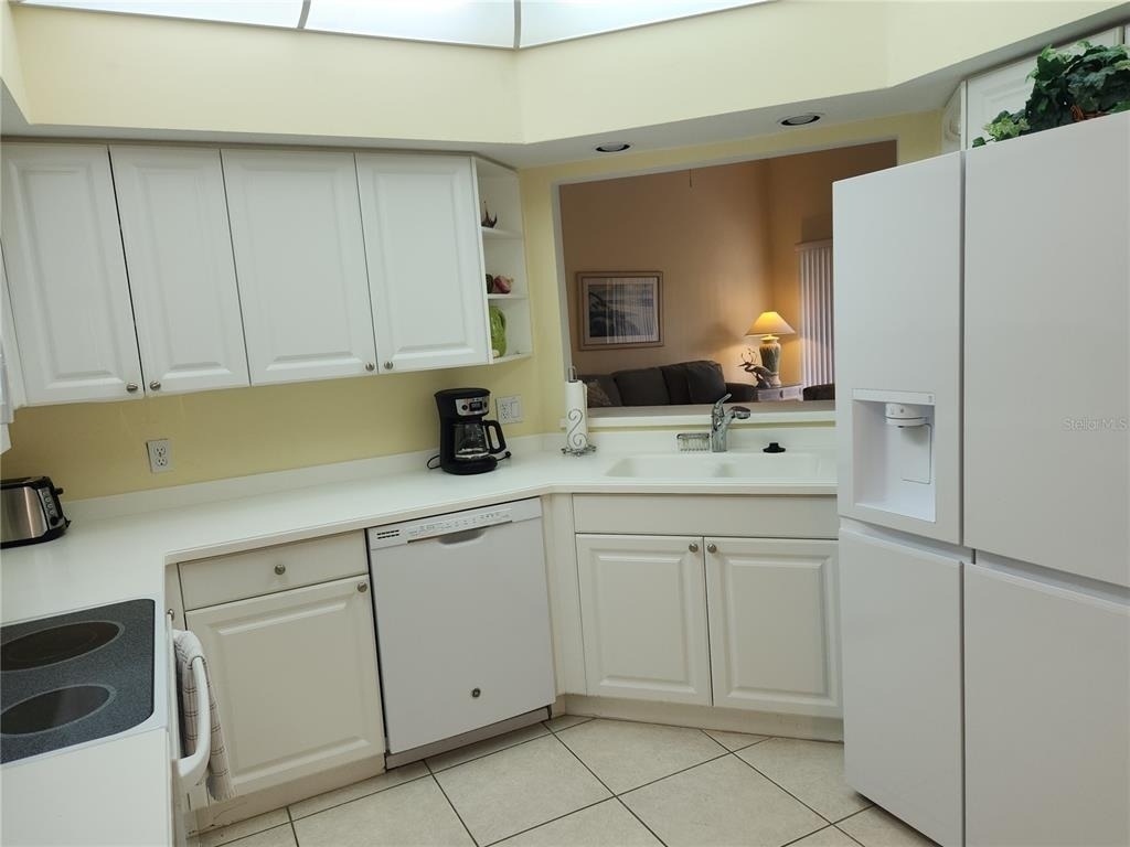 6872 Fairview Terrace - Photo 8