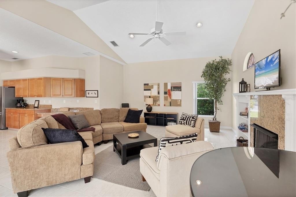 6392 Woodbirch Place - Photo 23