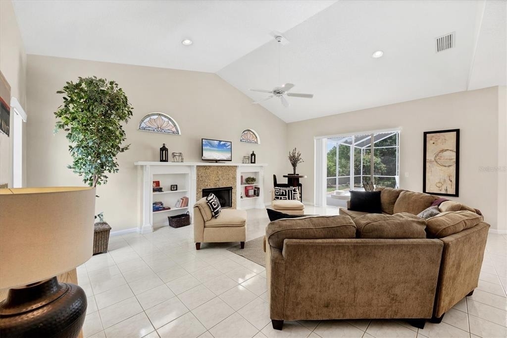 6392 Woodbirch Place - Photo 26