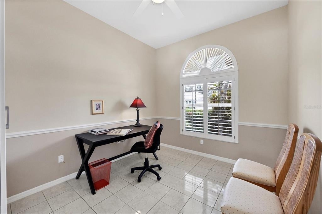 6392 Woodbirch Place - Photo 24