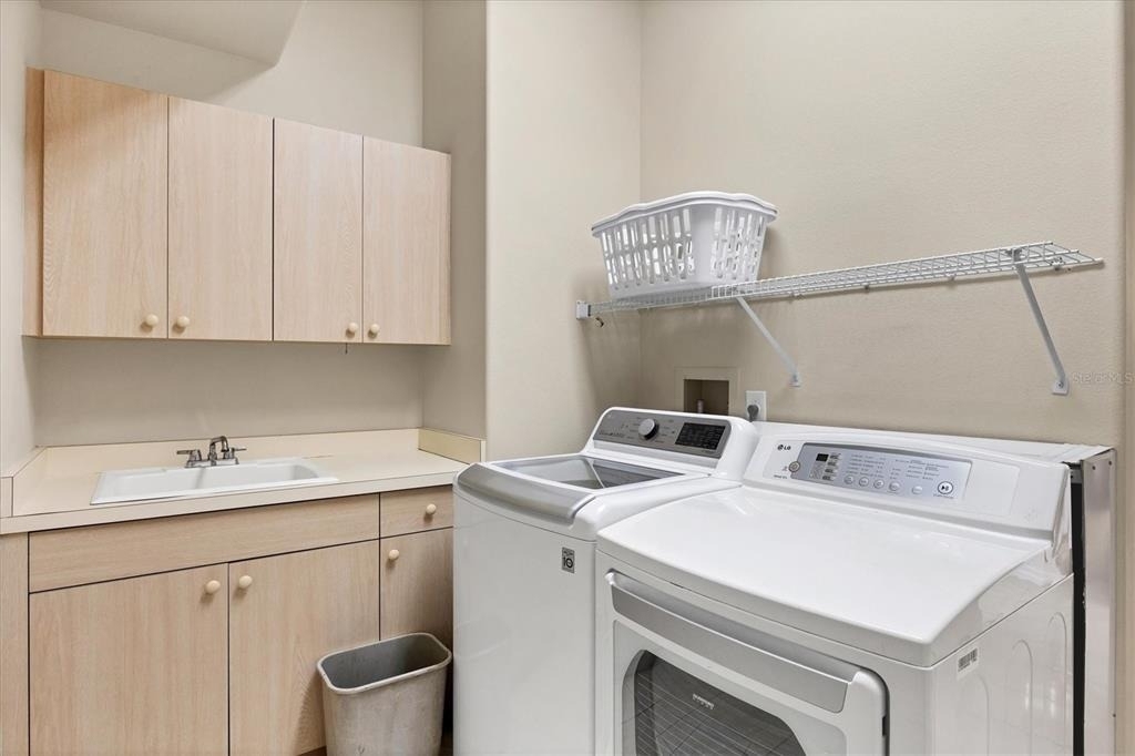 6392 Woodbirch Place - Photo 25