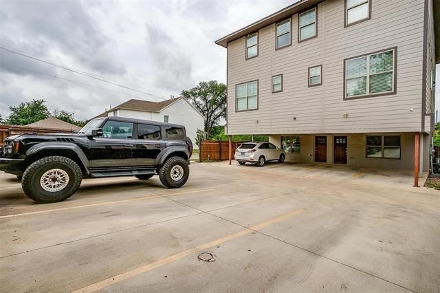 2539 Mccart Avenue - Photo 39