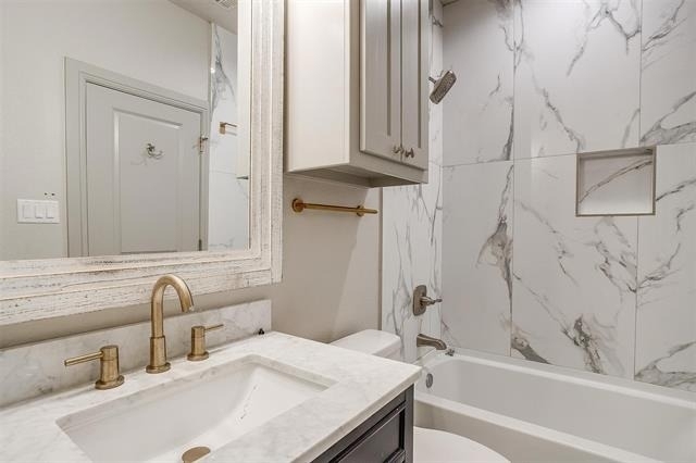 2539 Mccart Avenue - Photo 11