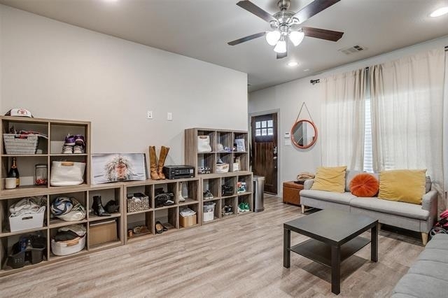 2539 Mccart Avenue - Photo 17