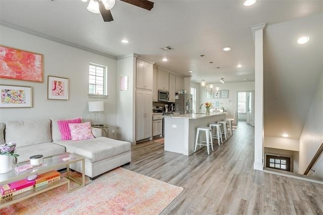 2539 Mccart Avenue - Photo 5