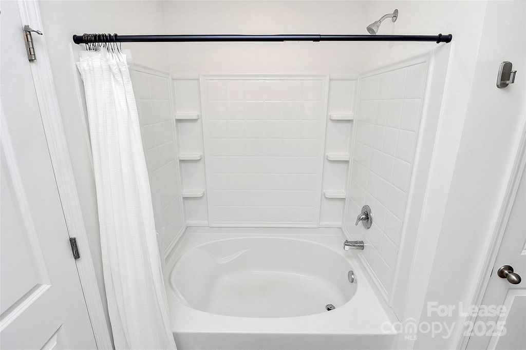 181 Atwater Landing Drive - Photo 29