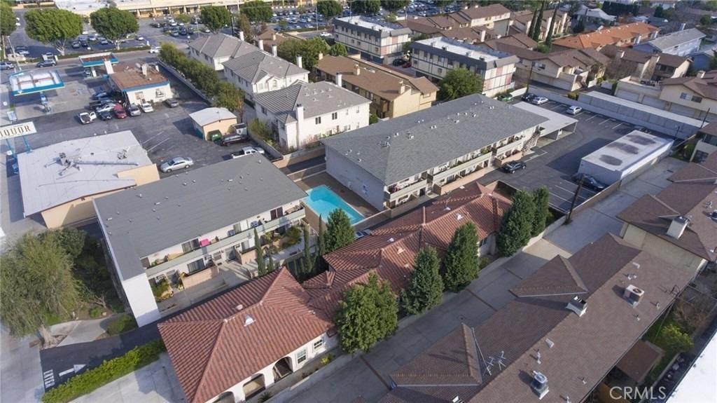 922 W Duarte Rd - Photo 4