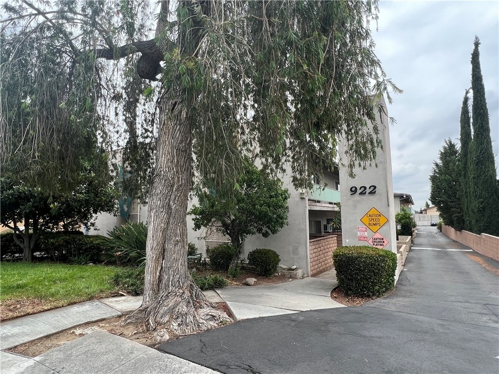 922 W Duarte Rd - Photo 1
