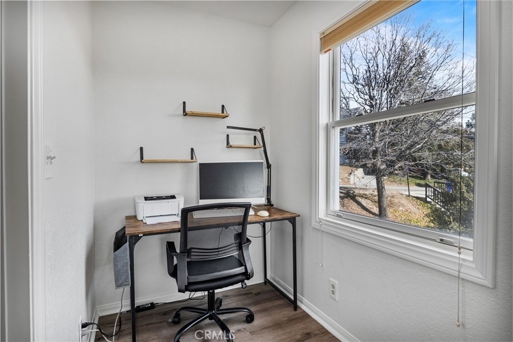 27775 Matterhorn Drive - Photo 17